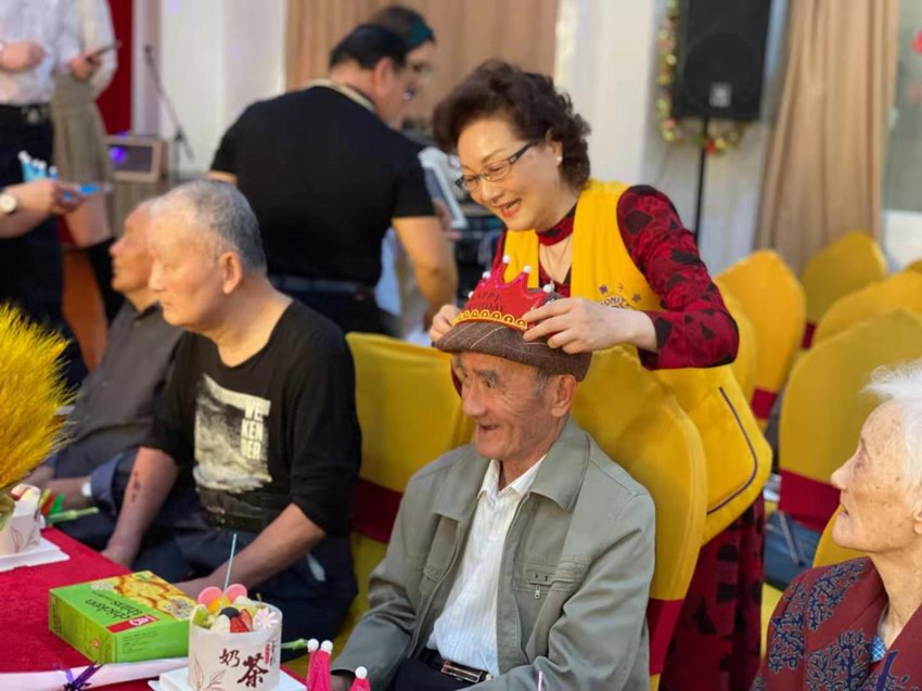 每月一次生日会